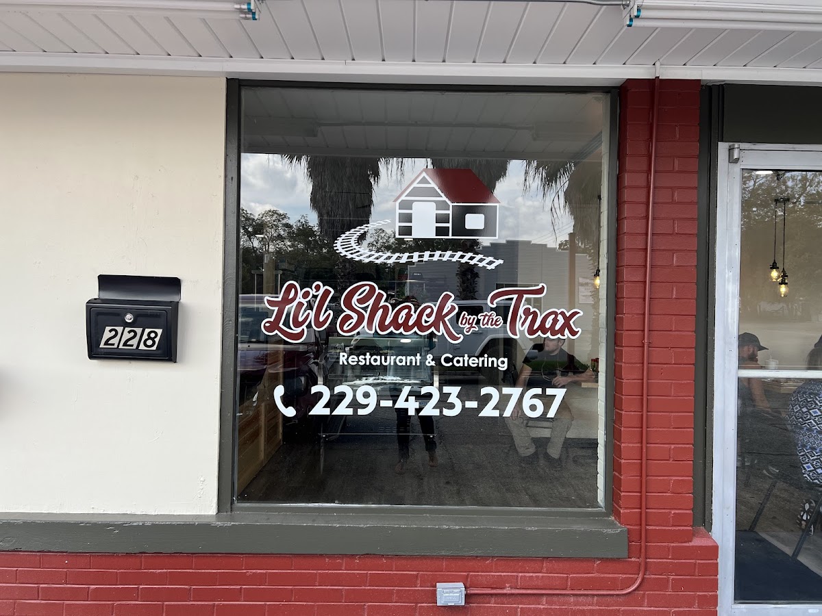 Banner Lil Shack By The Trax Llc 01